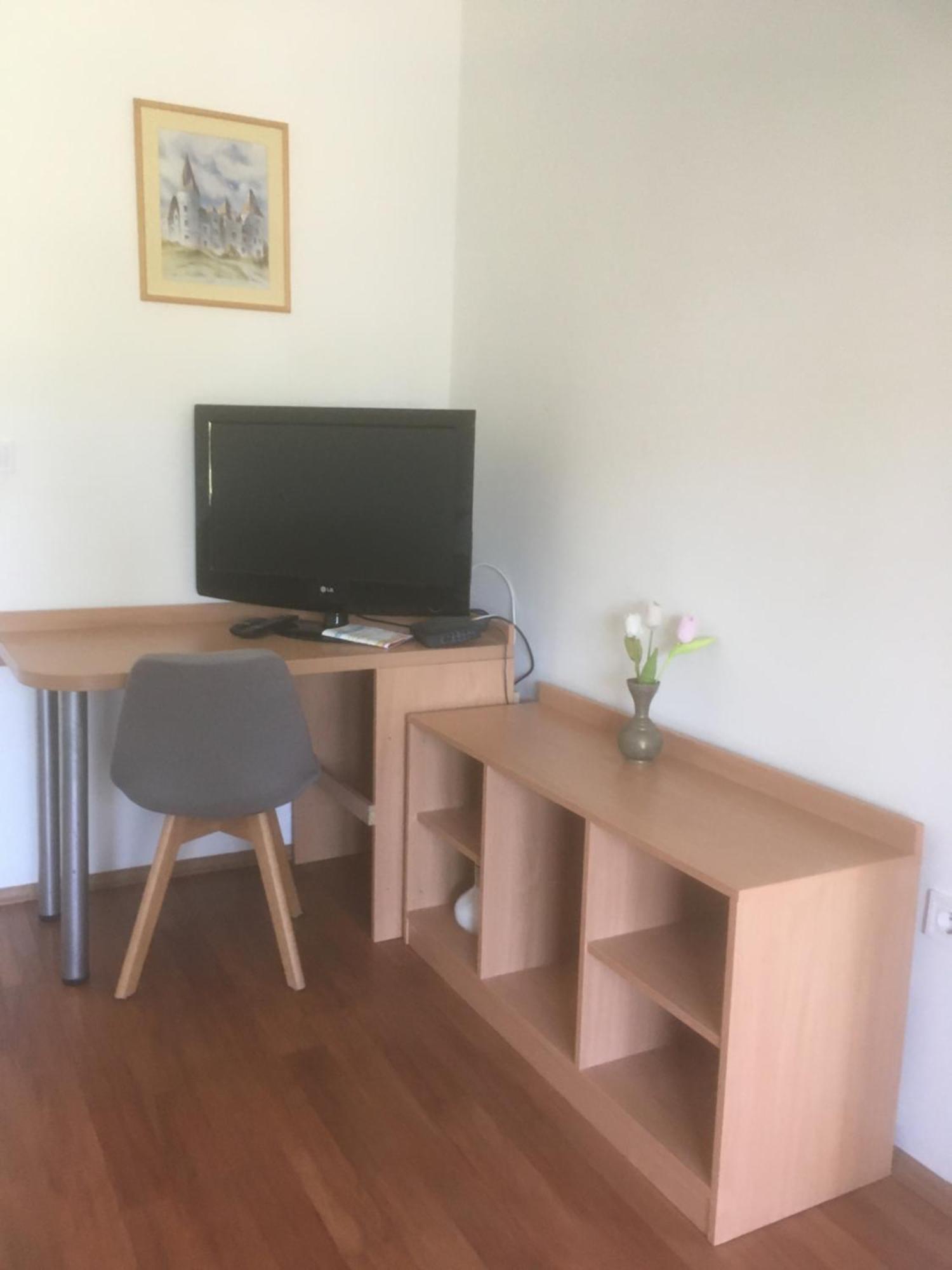 Piroska Vendeghaz Apartment Nyíregyháza Екстериор снимка